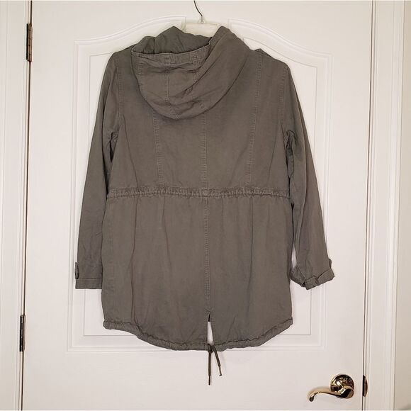 Forever 21 Jacket - Picture 5 of 8